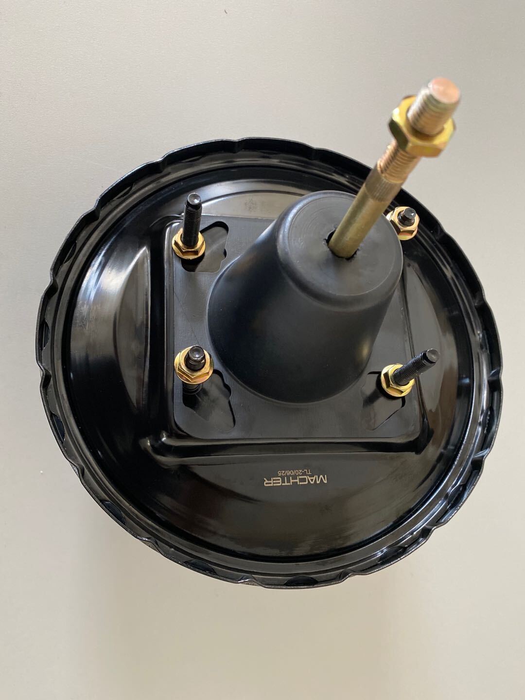Power Brake Booster 9 Inch Suitable For Toyota Land Cruiser LJ77,LJ79 HZJ70,75 LJ72 RHD