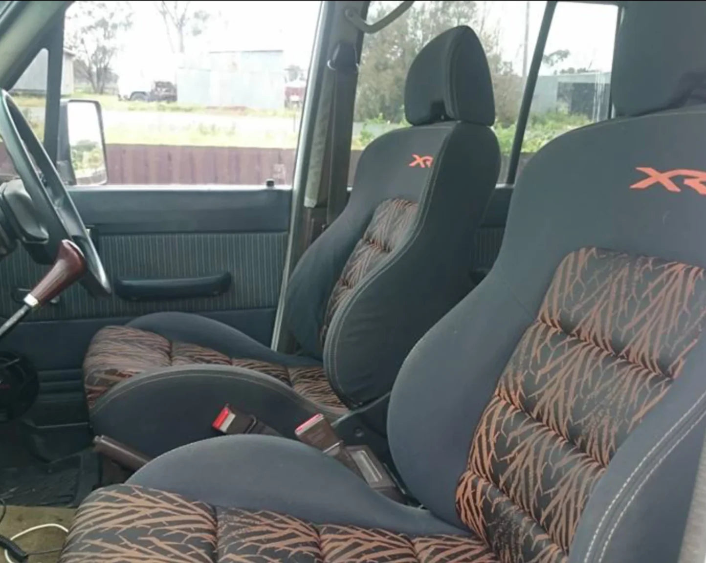 Seat Adapter Kits Suitable for 60 Series Landcruiser
