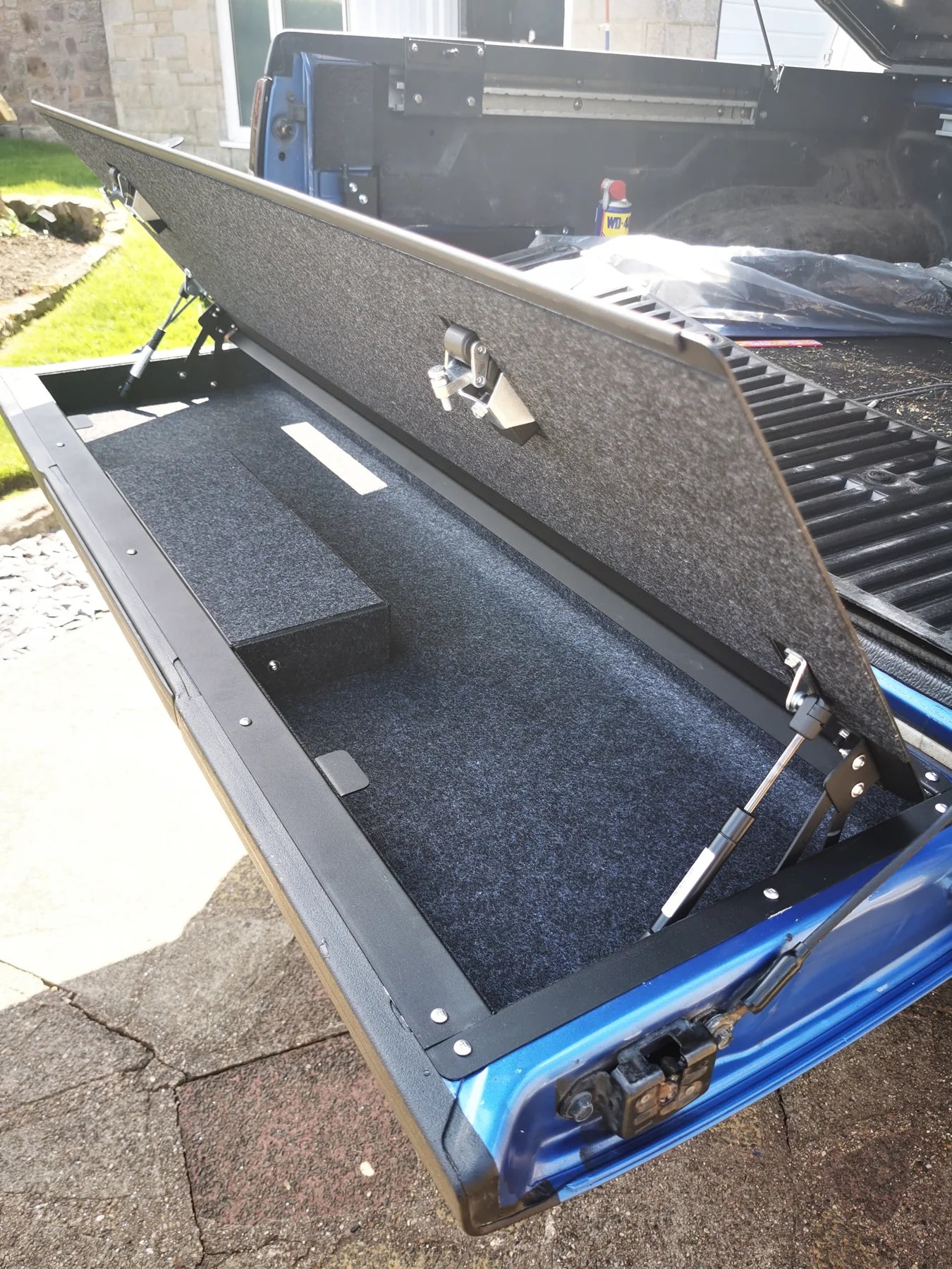 Tailgate Storage Suitable for Nissan Navara D40