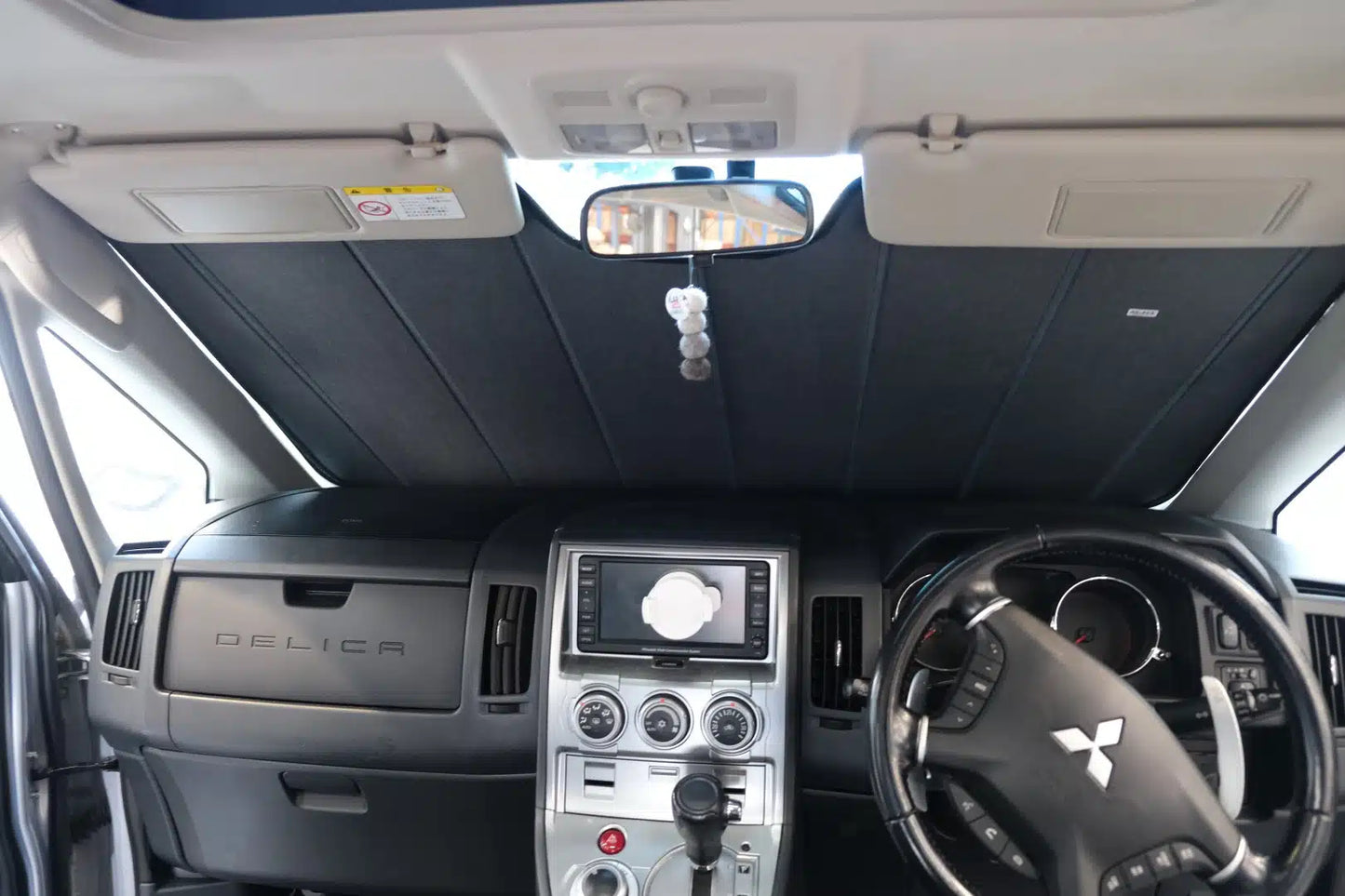 Snap Shades Suitable for Mitsubishi Delica 5th Gen (D:5; 2007-Present)