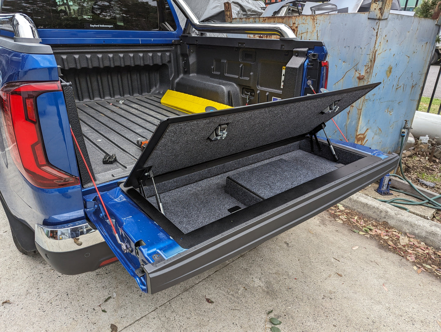 Tailgate Storage Suitable for Volkswagen Amarok 2023