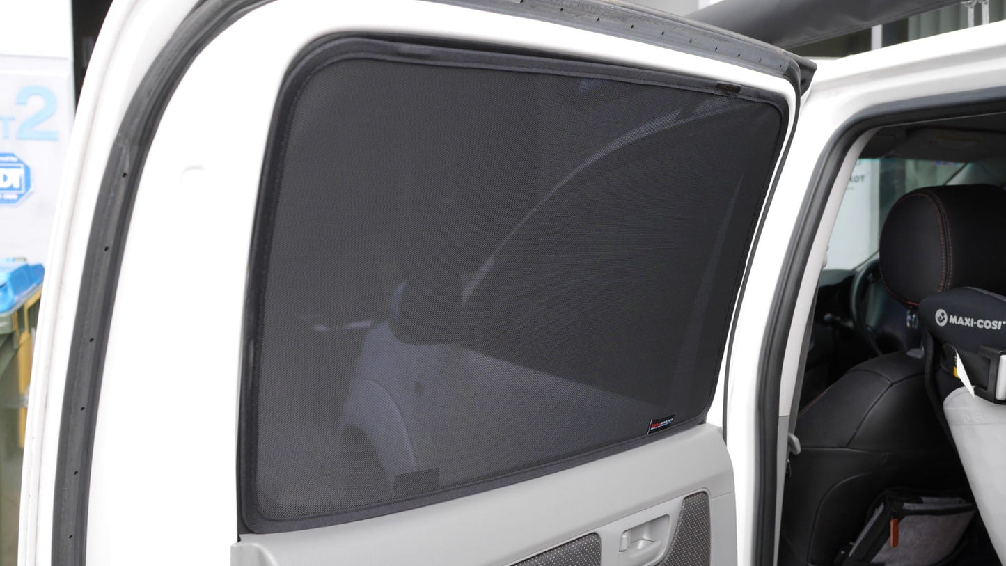 Snap Shades Suitable for Toyota Hilux 7th Generation | TruckMasters OX (AN10, AN20, AN30; 2004-2015)