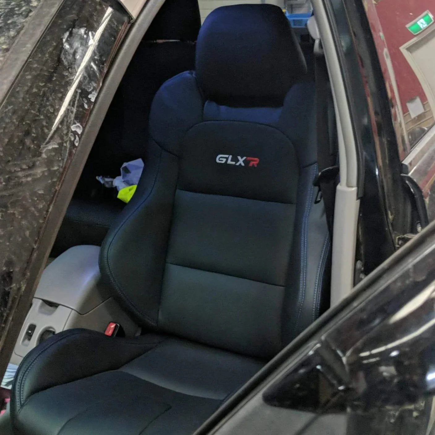 Seat Adapter Kit Suitable for Mitsubishi Triton MN and ML