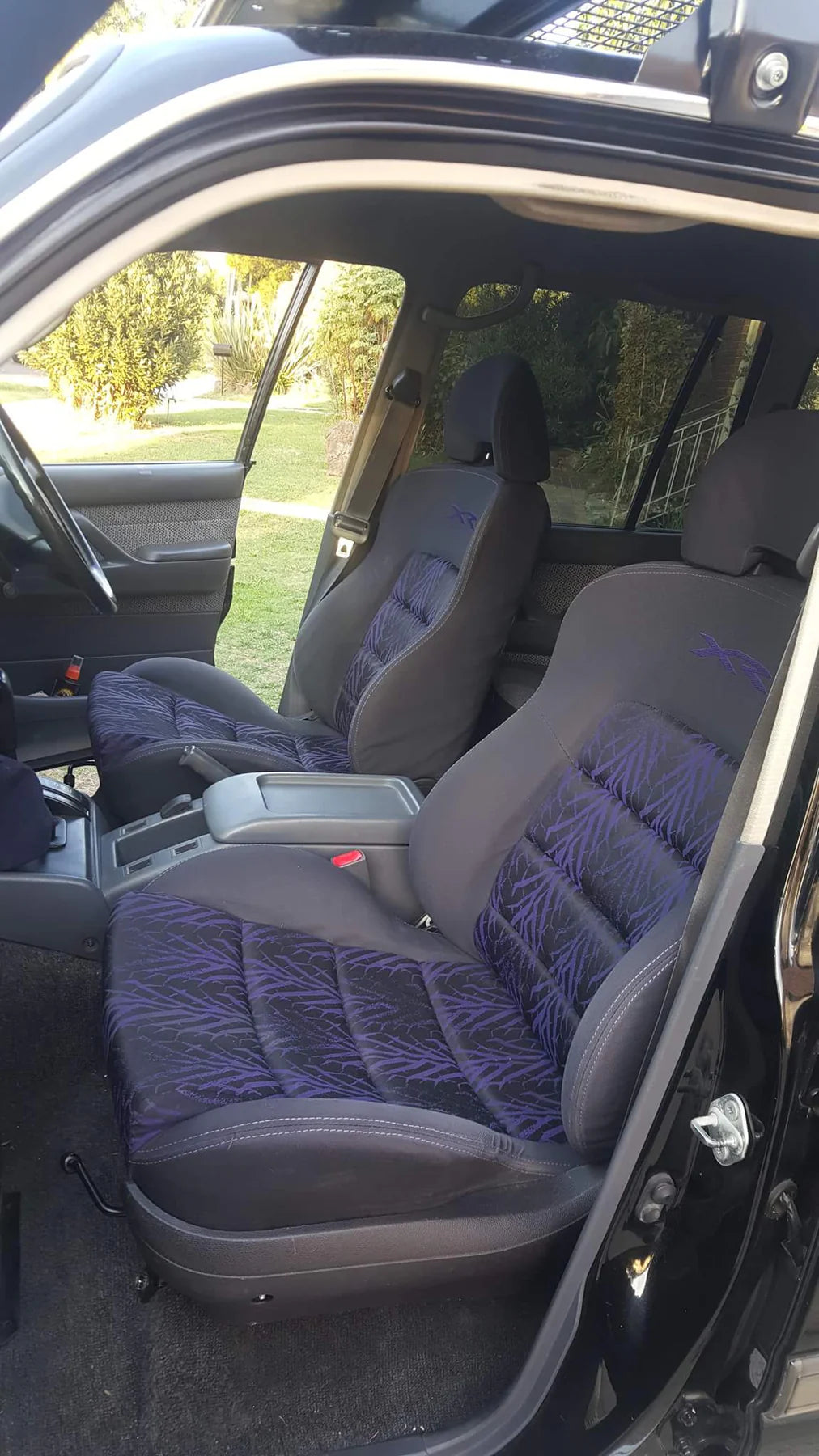 Seat Adapter Kits Suitable for 80 Series Landcruiser
