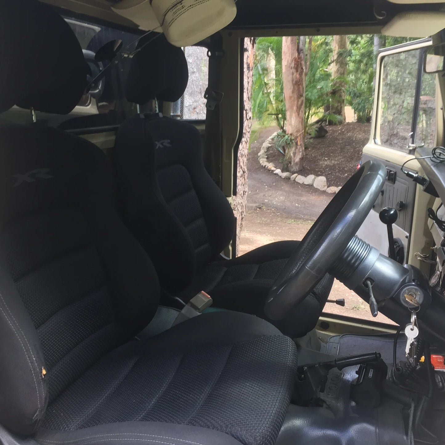 Seat Adapter Kit Suitable for Landcruiser 40 Series