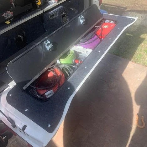 Tailgate Storage Mod Suitable for 100 / 105 Series Land Cruiser