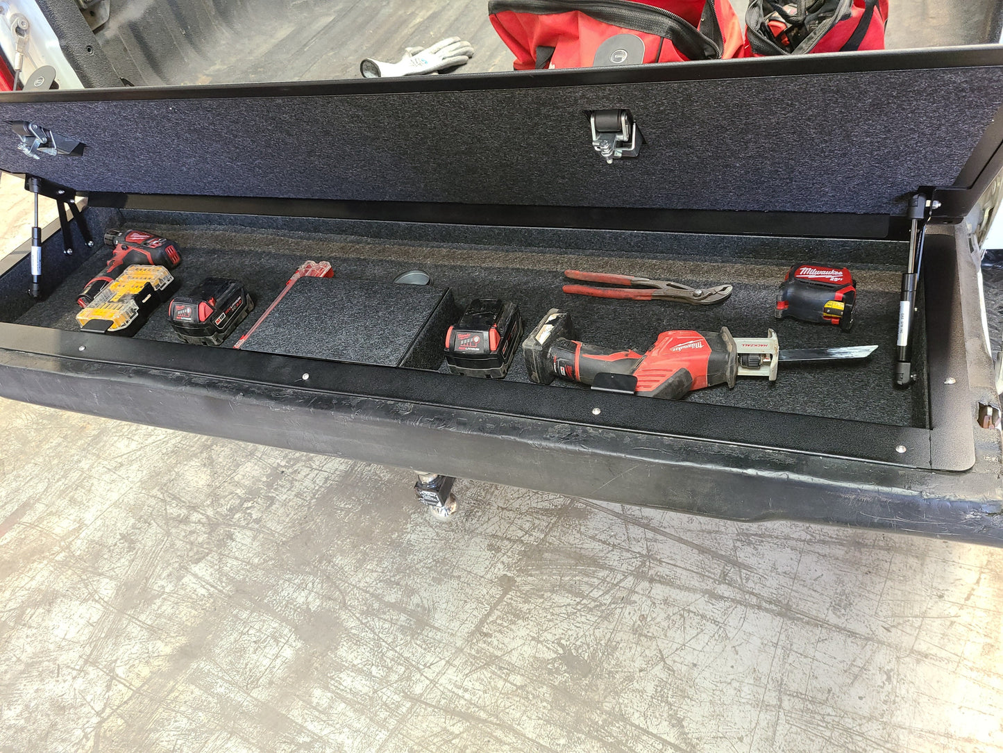Tailgate Storage Mod Suitable for Ford F250 and F350