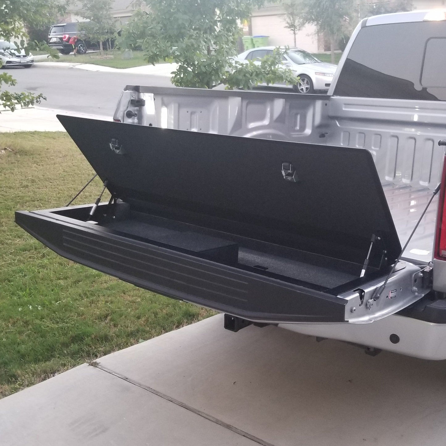 Tailgate Storage Mod Suitable for Ford F150