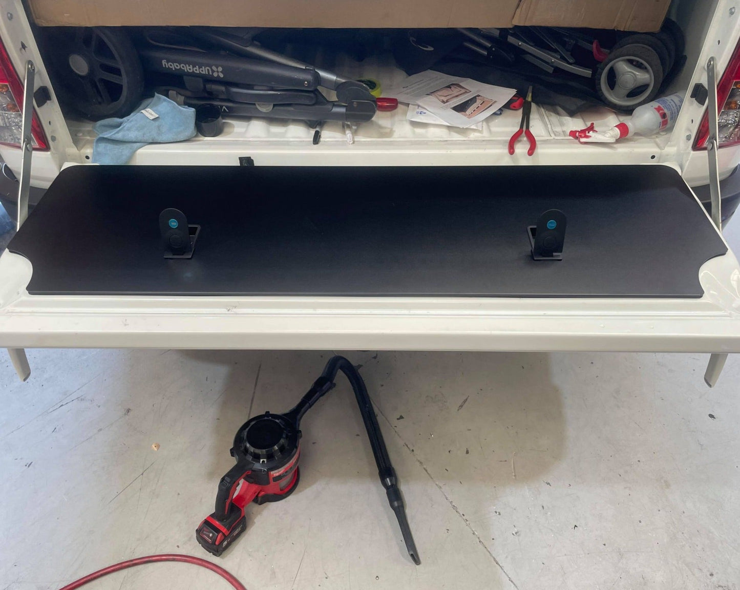 Tailgate Storage Suitable for Hilux