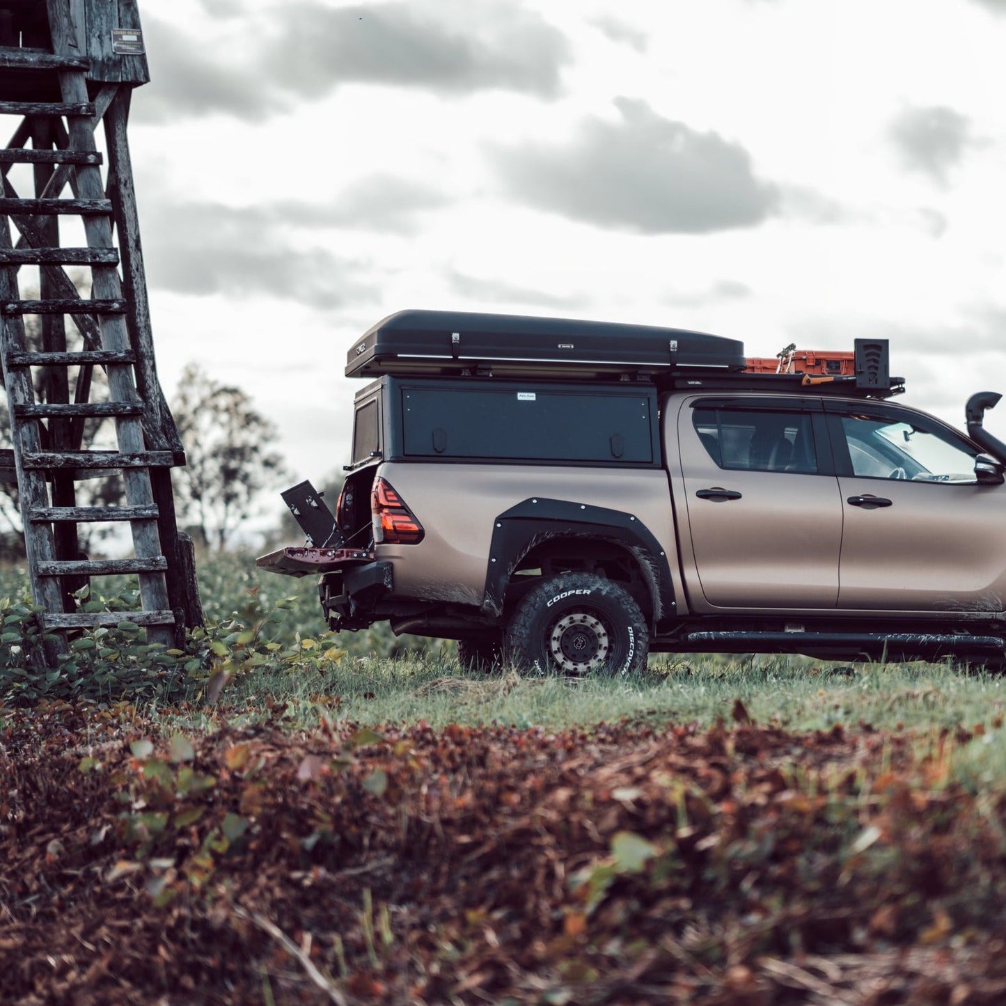 Tailgate Storage Suitable for Hilux
