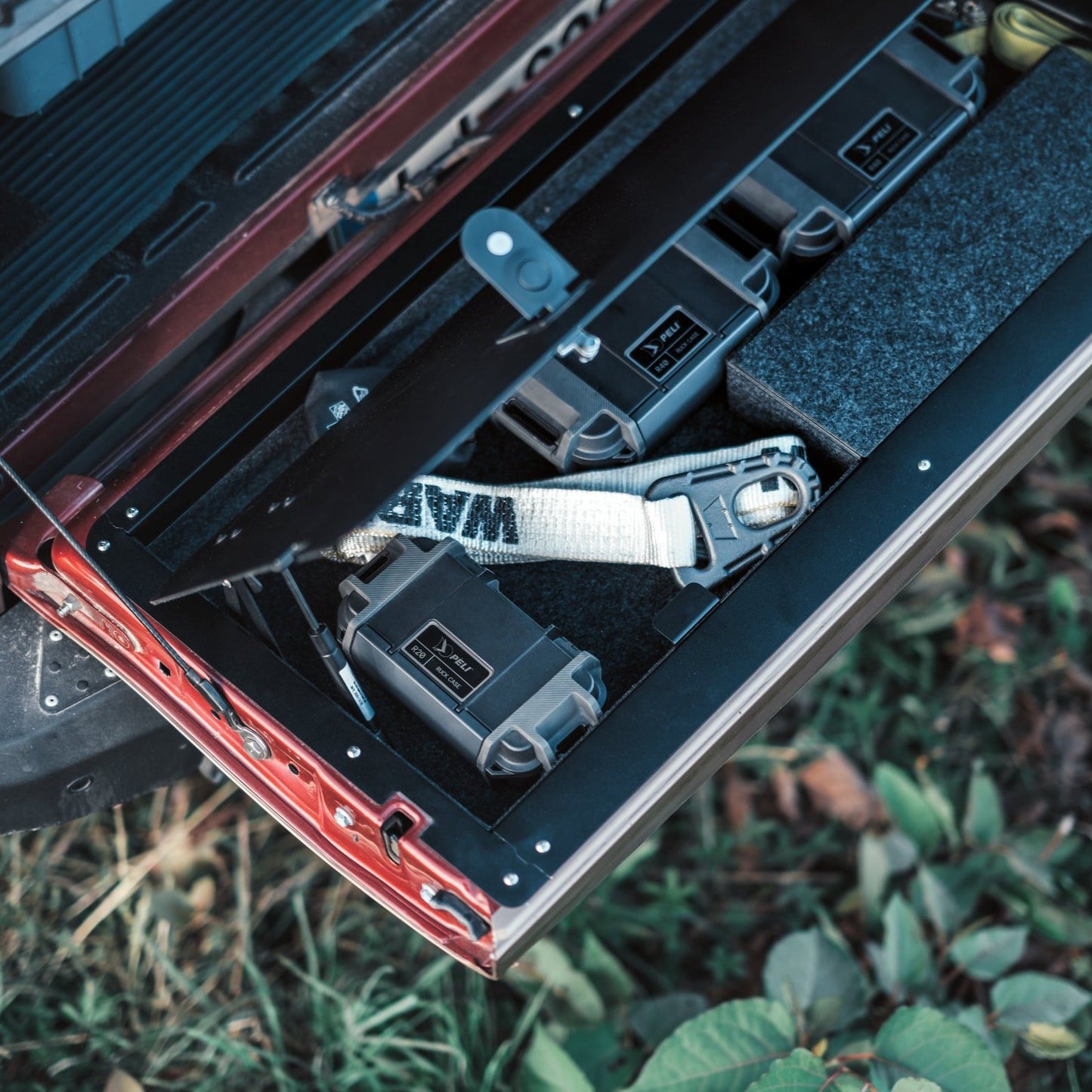 Tailgate Storage Suitable for Hilux
