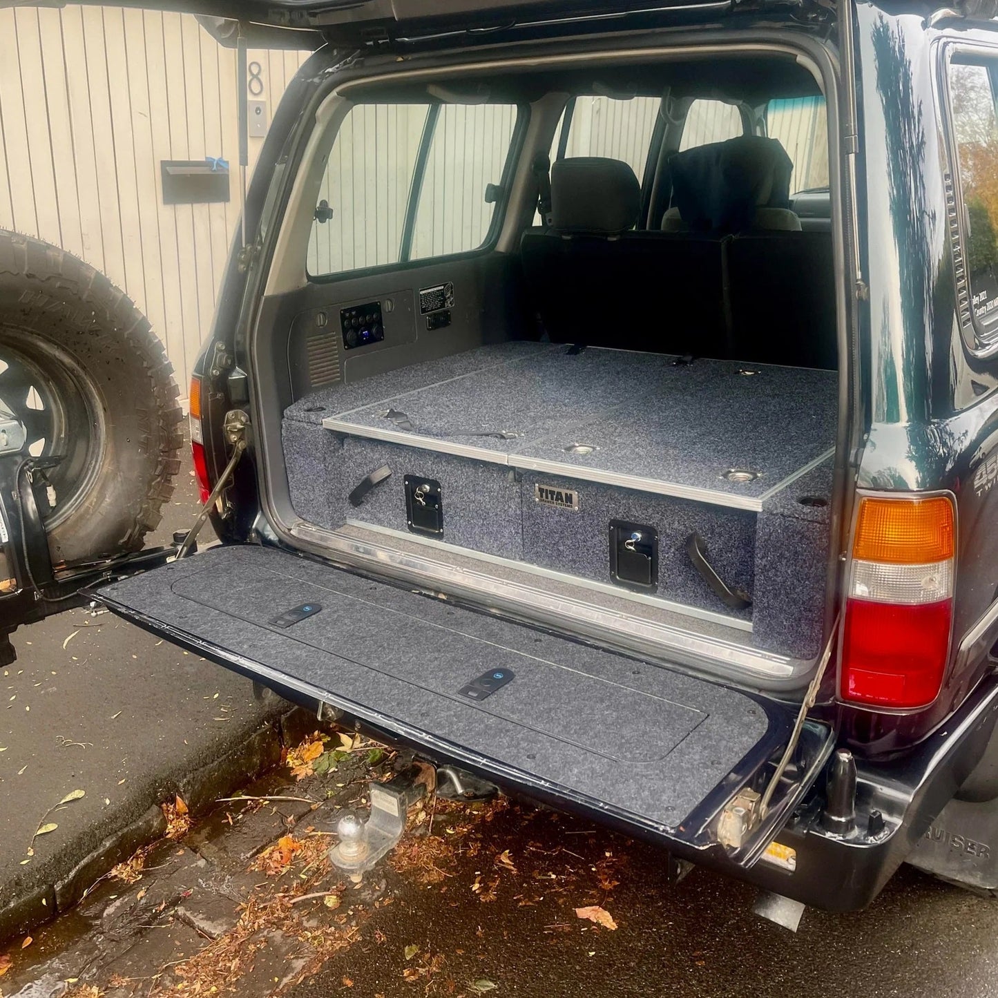 Tailgate Storage Mod Suitable for 80 Series Land Cruiser