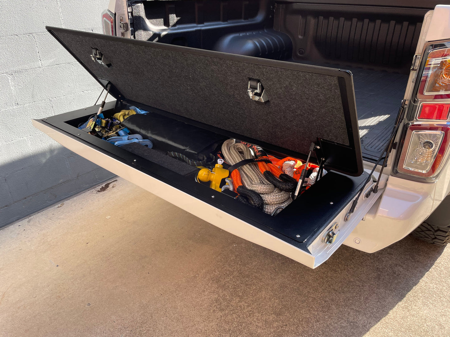 Tailgate Storage Mod Suitable for Mazda BT50 2021-ON