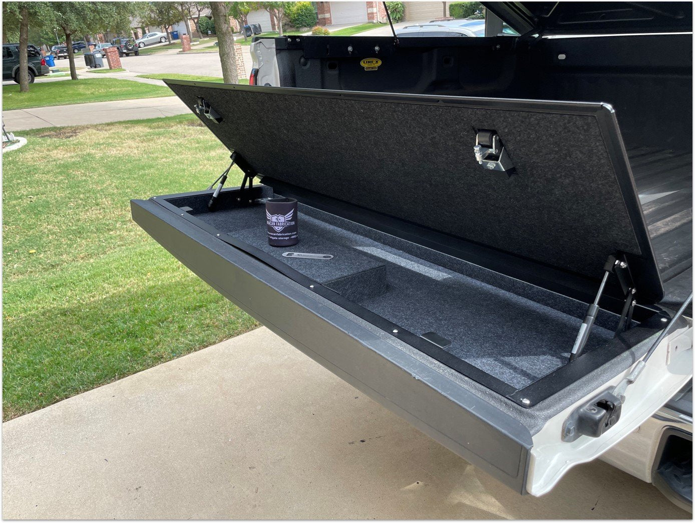 Tailgate Storage Mod Suitable for Chevy Silverado