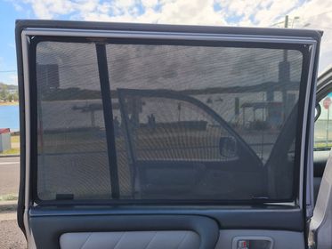 Snap Shades Suitable for Toyota LandCruiser 100/105 Series | Lexus LX (J100; 1998-2007)
